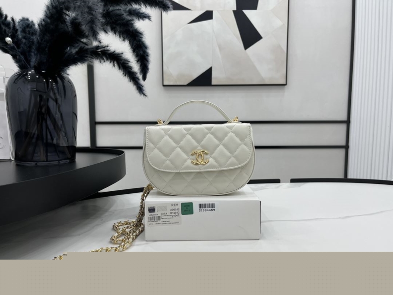 Ch*el satchel bags
